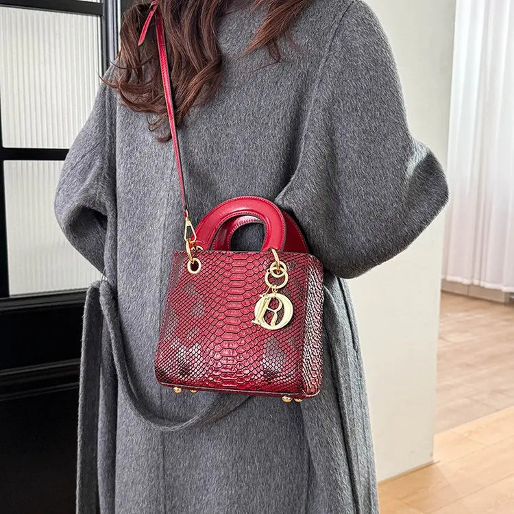 Elegant Crossbody Ladies Hand Bag High-end Luxury Leather Popular Classic Casual Simple Vintage Trendy Design Commuter Tote Bag