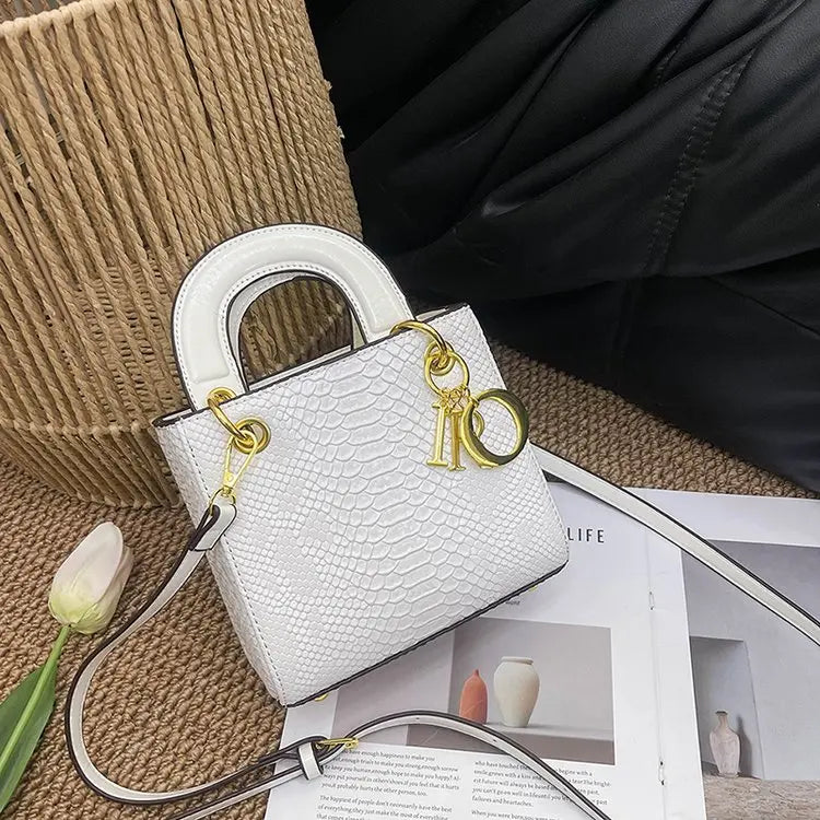 Elegant Crossbody Ladies Hand Bag High-end Luxury Leather Popular Classic Casual Simple Vintage Trendy Design Commuter Tote Bag