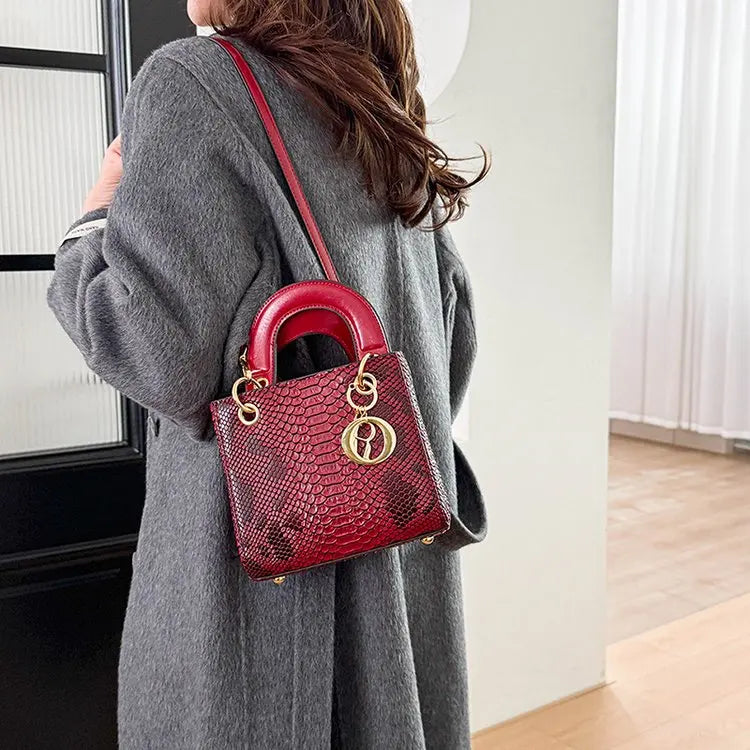 Elegant Crossbody Ladies Hand Bag High-end Luxury Leather Popular Classic Casual Simple Vintage Trendy Design Commuter Tote Bag