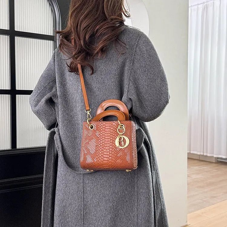 Elegant Crossbody Ladies Hand Bag High-end Luxury Leather Popular Classic Casual Simple Vintage Trendy Design Commuter Tote Bag