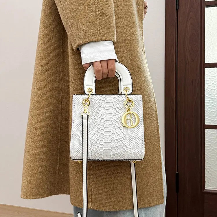 Elegant Crossbody Ladies Hand Bag High-end Luxury Leather Popular Classic Casual Simple Vintage Trendy Design Commuter Tote Bag